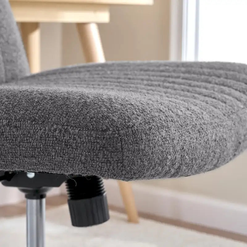 Chaise d'ordinateur sans accoudoirs et sans roulettes