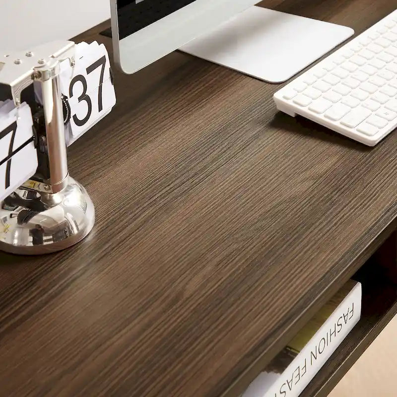 Bureau du milieu du siècle avec ports USB et prise de courant, bureau d'étude moderne avec tiroirs, bureau d'ordinateur pour la maison