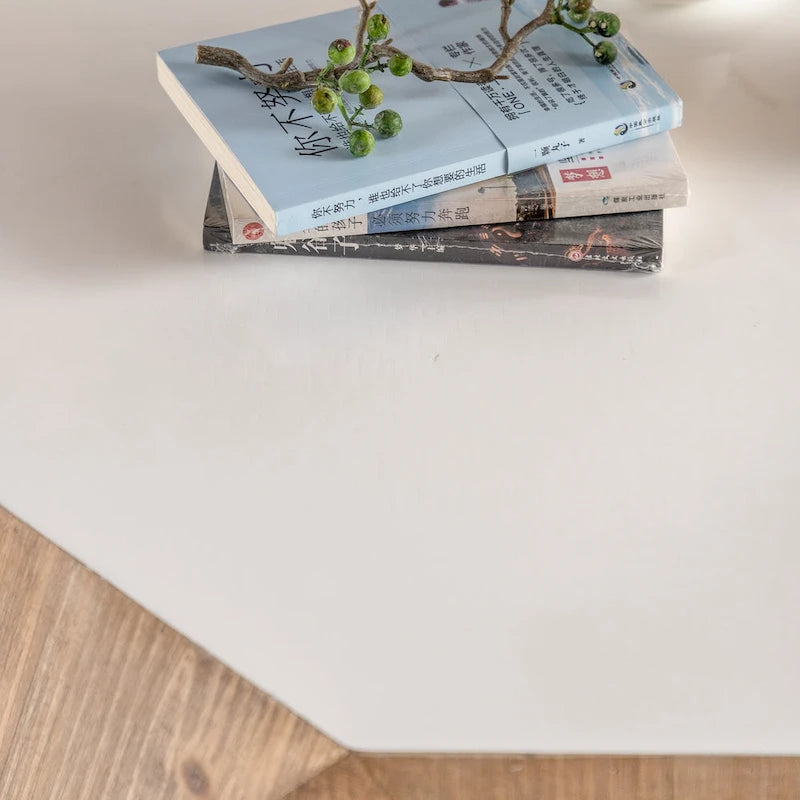 Table basse de style rétro américain avec motif en relief en trois dimensions