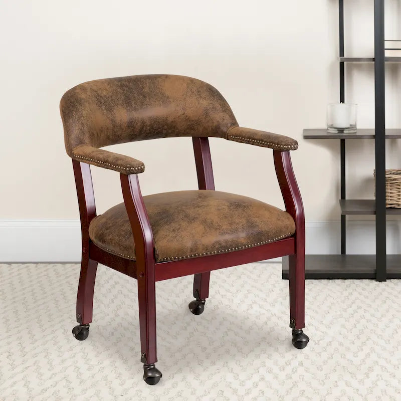 Fauteuil de conférence avec garniture cloutée et roulettes