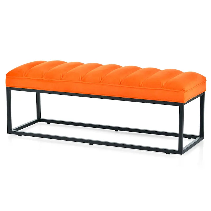 Banc capitonné avec piètement en métal moderne pour chambre ou entrée